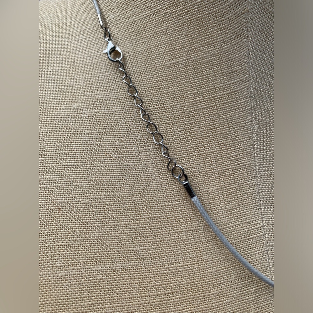 Handmade Jade Resin Dagger Crystal Amulet Necklace & Oval Enamel Charm - Picture 8 of 8